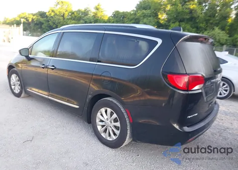 2019 Chrysler Pacifica Touring L z USA, uszkodzony, nr VIN 2C4RC1BG4KR583065